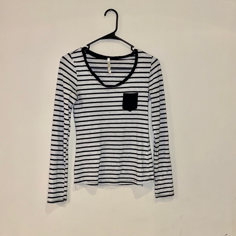 Long-sleeve shirt